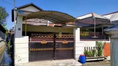 Rumah Dijual di Buduran, Sidoarjo, LB 150m², Harga Terbaik!