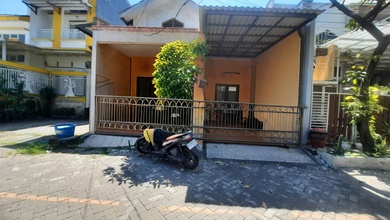 Rumah Siap Pakai di Area Gununganyar, Surabaya, LT 125m²
