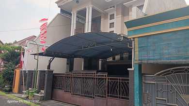 Rumah Siap Pakai di Kawasan Manyar, Gresik, LT 174m²