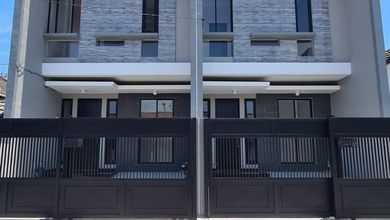 Promo Rumah di Semolowaru, Surabaya, LB 120m², Harga 1,95 Miliar