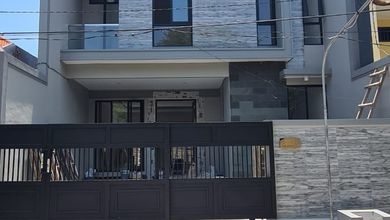 Rumah Area Premium Mulyorejo, Surabaya - Harga Terbaik 2,65 Miliar