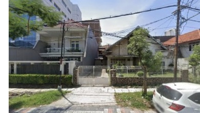 For Sale rumah Premium di Genteng, Surabaya - LT 845m²