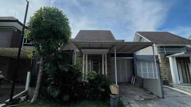 Disewakan Rumah Golf Avenue Citraland Surabaya Siap Huni