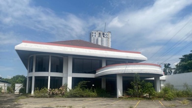 Dijual Via Lelang Gedung Ex Kantor/Pabrik di Panjang Jiwo