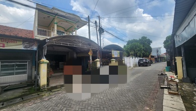 Rumah Favorit di Sambikerep, Surabaya, 4 KT, Harga 1,9 Miliar