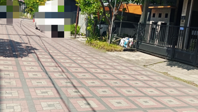 Dijual Rumah Strategis di Medokan Ayu, Surabaya - LT 200m²