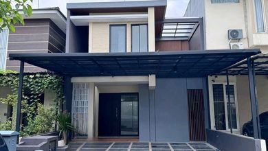 Rumah Elegan di Wiyung, Surabaya, 4 Kamar Tidur, LT 105m²