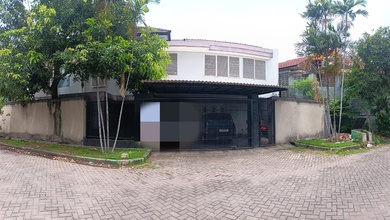 Jual Rumah Strategis di Tenggilis Mejoyo, Surabaya - LT 368m²