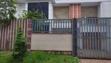 Hunian Mewah di Jemursari, Surabaya, 4 Kamar Tidur, LT 394m²