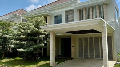 Rumah Area Premium Lakarsantri, Surabaya - Harga Menarik 15 Miliar