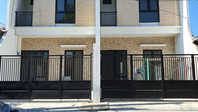 Rumah Siap Pakai di Kawasan Rungkut, Surabaya, LT 87m²