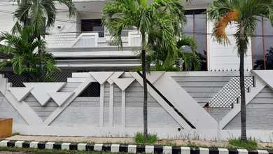 Rumah Area Luxury Dharma Husada, Surabaya - Harga Menarik 15 Miliar